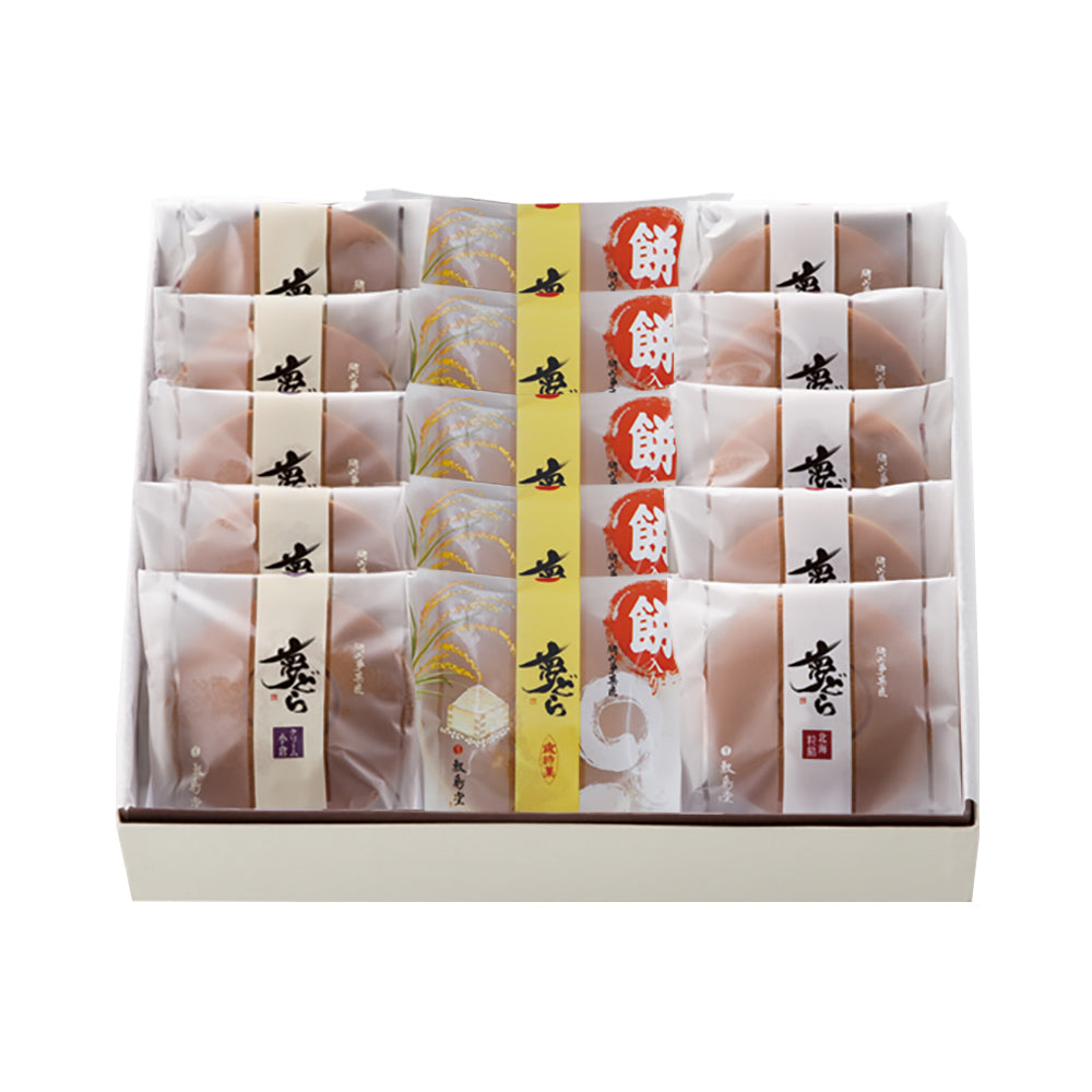 【冬期限定】夢どら 3種詰合せ 15個入〈化粧箱入〉(北海粒餡5個・クリーム小倉5個・餅入り5個)